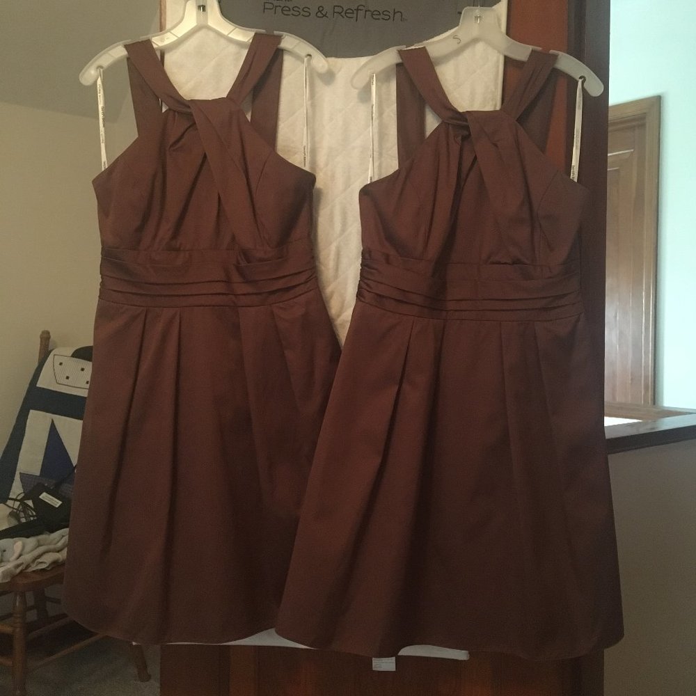 David’s Bridal Cocoa/Chocolate Short Cotton Dress Y-Neck and Skirt Pleating - 2 - Picture 2 of 6
